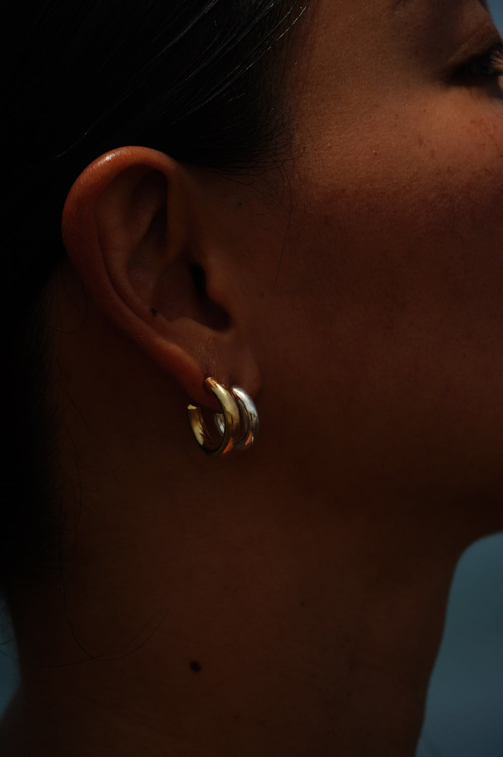 hi, i'm cali earrings