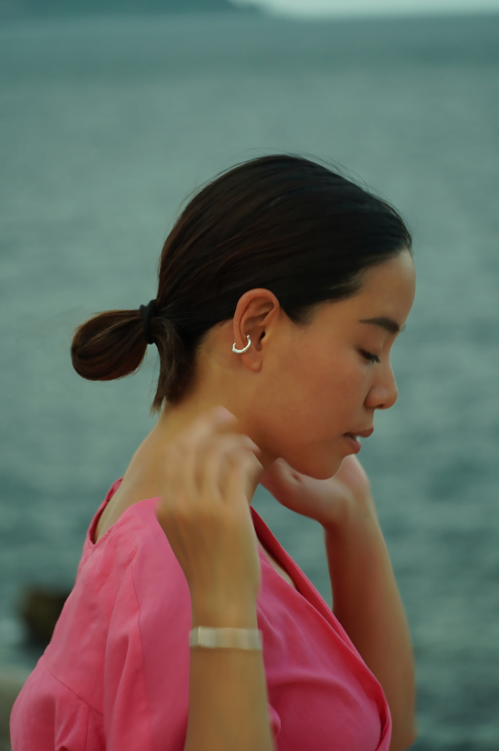 Lily ear cuff