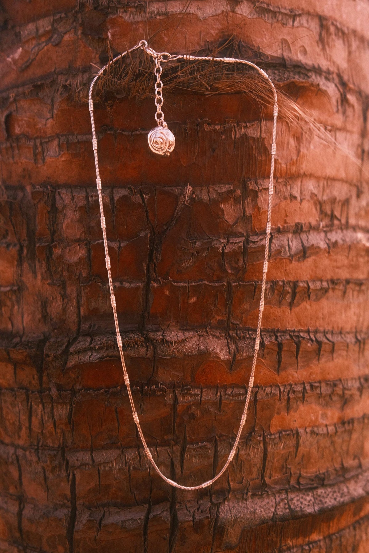 Beautiful people necklace