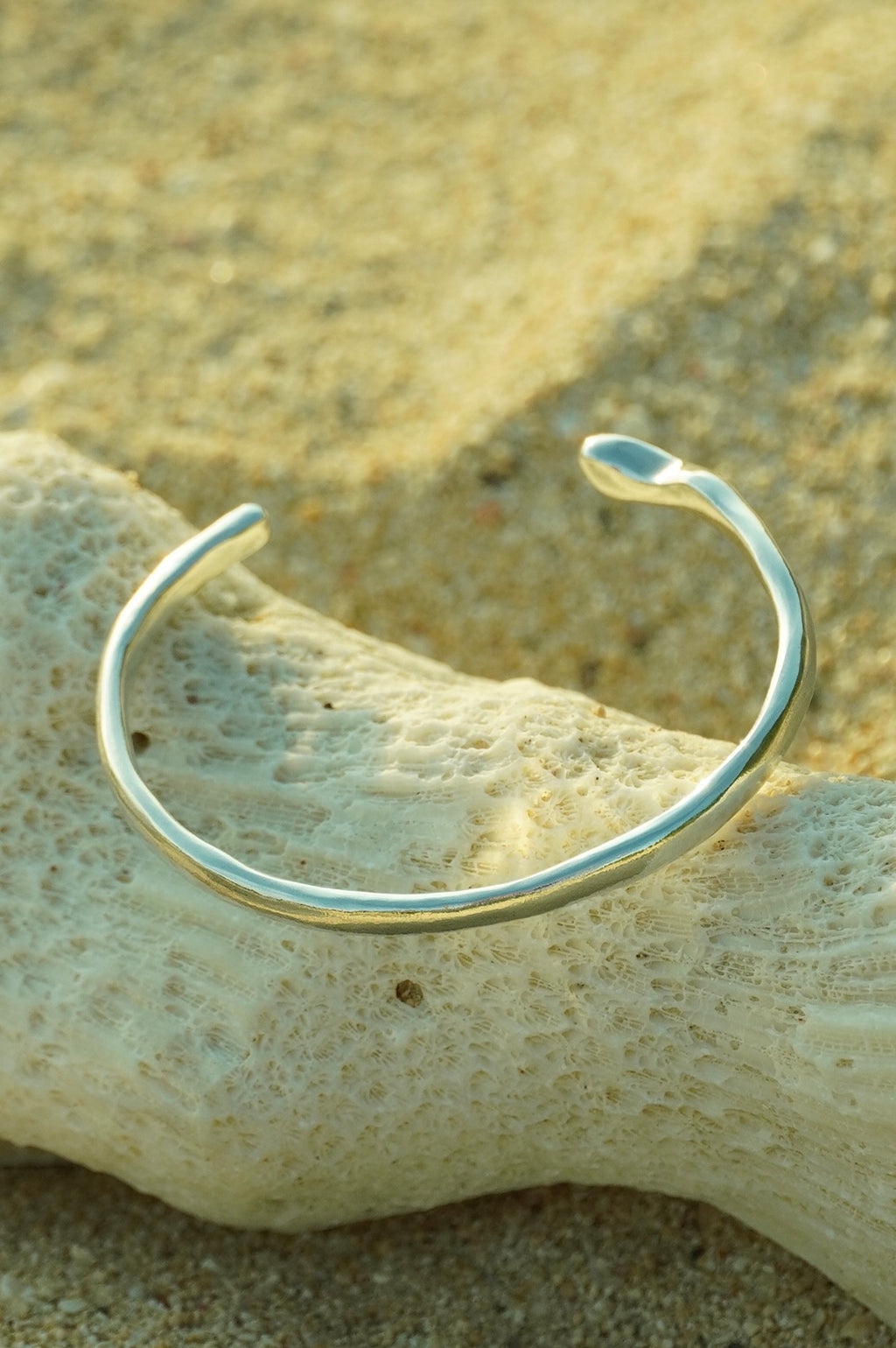 me cuff