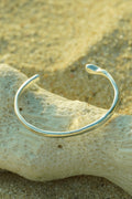 me cuff