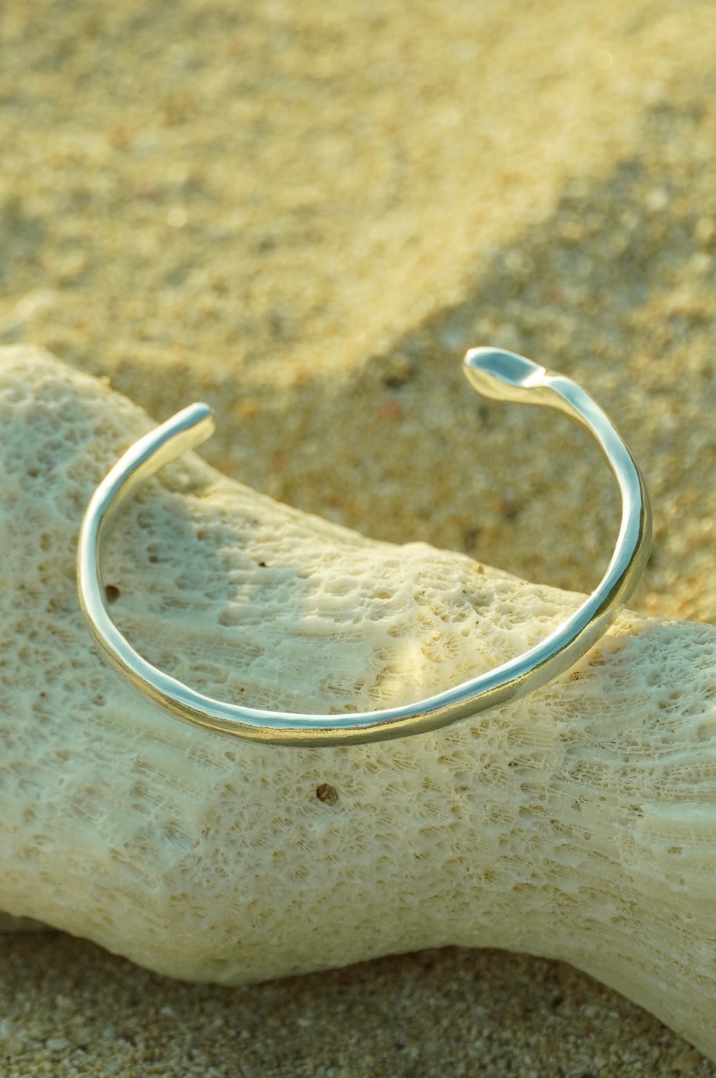 me cuff